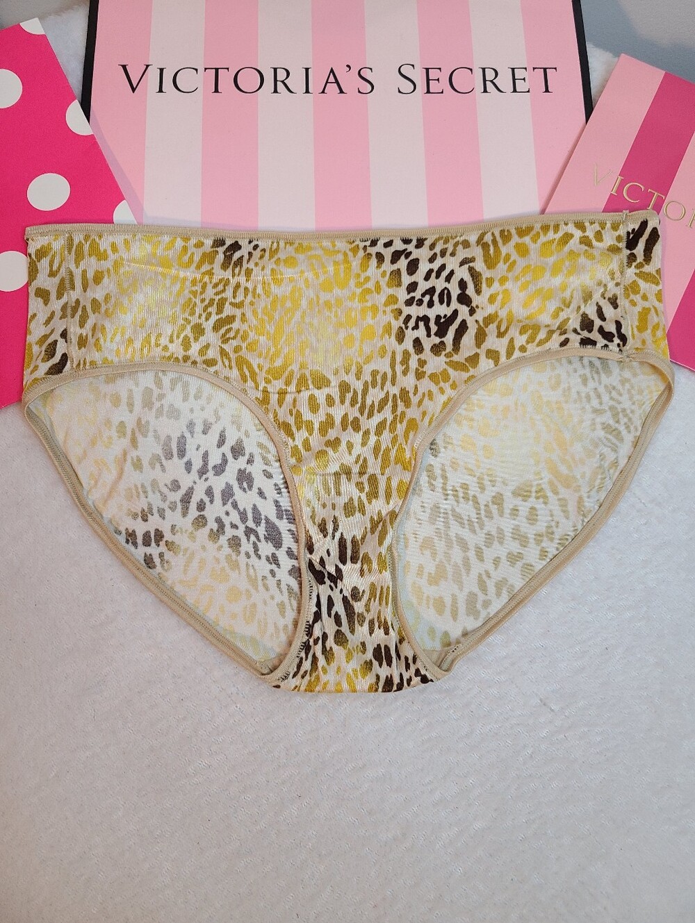Y2K Victoria's Secret Fabulous Satin Classic Hiphugger Panty Size Lg Leopard